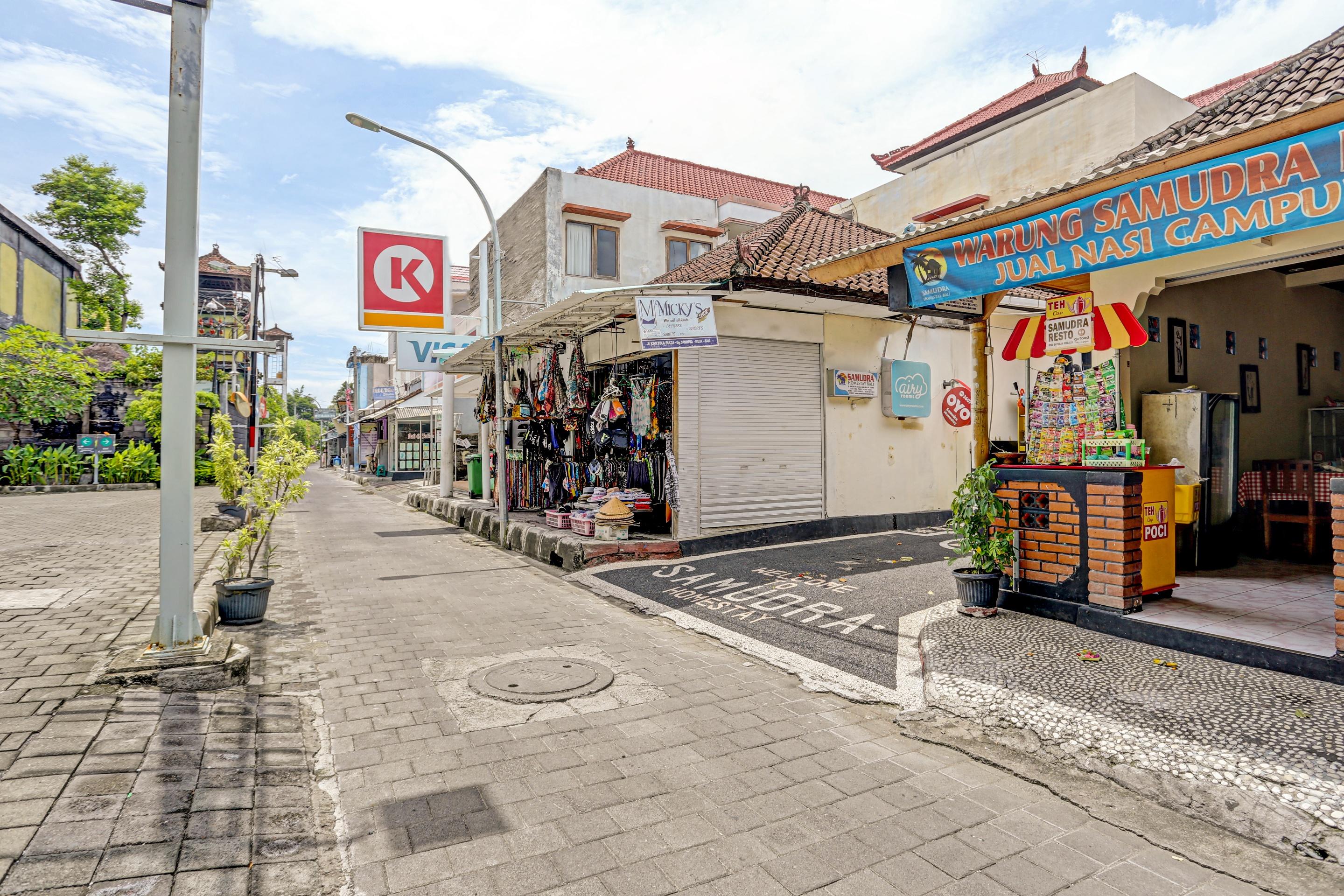 Samudra Homestay Kuta Lombok Buitenkant foto